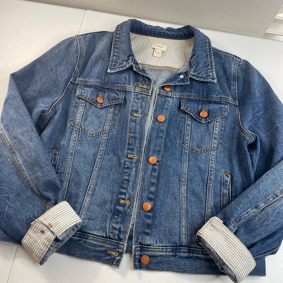 J. Crew Jackets & Blazers - J.Crew Classic Denim Jacket Women’s Size L Blue Jean Jacket Cotton